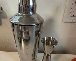 Stainless Steel Cocktail Shaker and Jigger Set