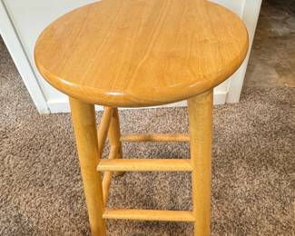 PJ Wood Classic Round Seat Bar Stool