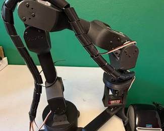 DOF Robotic Arm Kit with Digital Servos