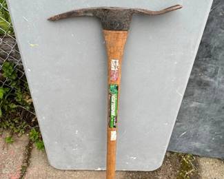 True Temper Landscape Pickaxe