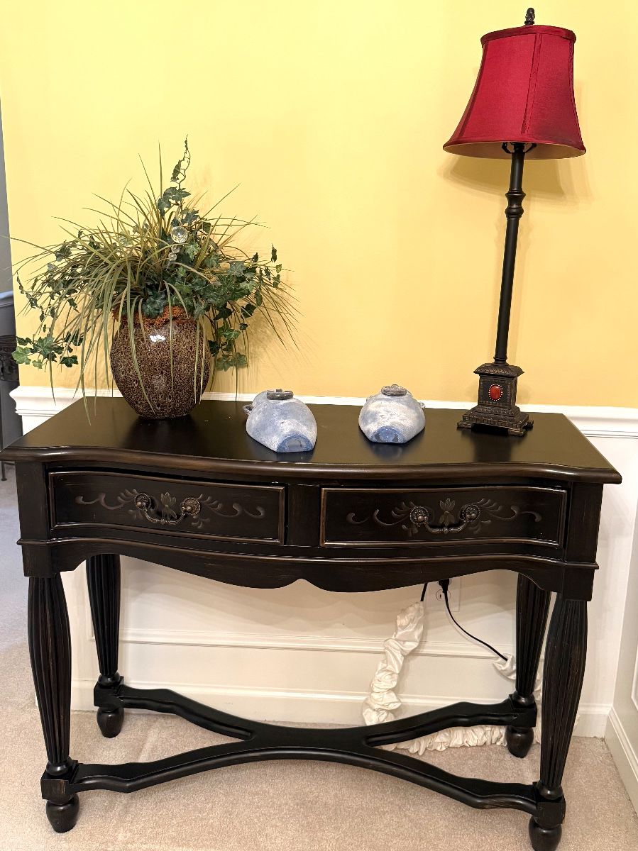 Foyer Table