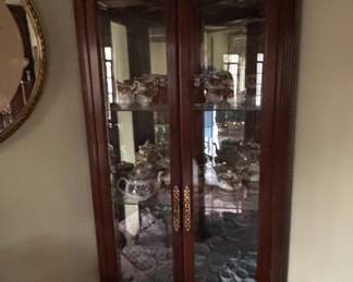 Pulaski Furniture Victorian Cherry Corner Curio Cabinet