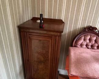 Victorian Walnut Burl Bedside Cabinet