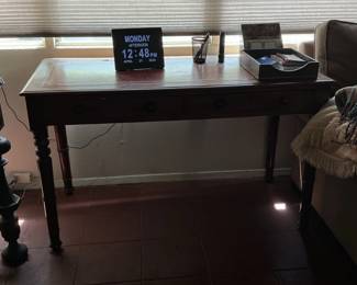 Antique Mahogany Writing Desk with Leather Inlay