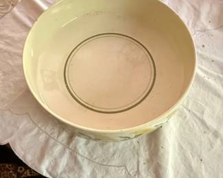 Vintage Halls Autumn Leaf Jewel Tea French Baker Bowl