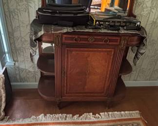 Victorian Walnut Sideboard with Mirror