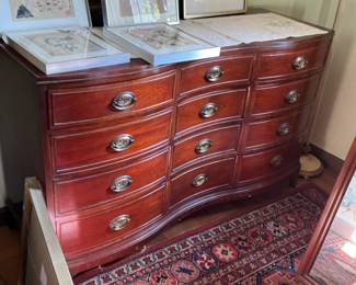 Dixie Furniture Mahogany Serpentine Front Dresser
