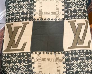 Louis Vuitton scarf