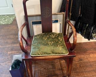Antique Chinese arm chair