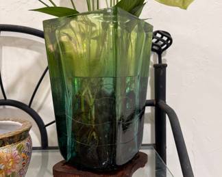 Heavy glass green dk green glass vase