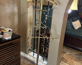 Brass valet