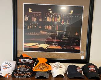 Harley Hats, Picture