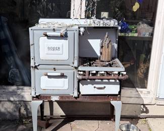 Vintage Roper Gas Stove 