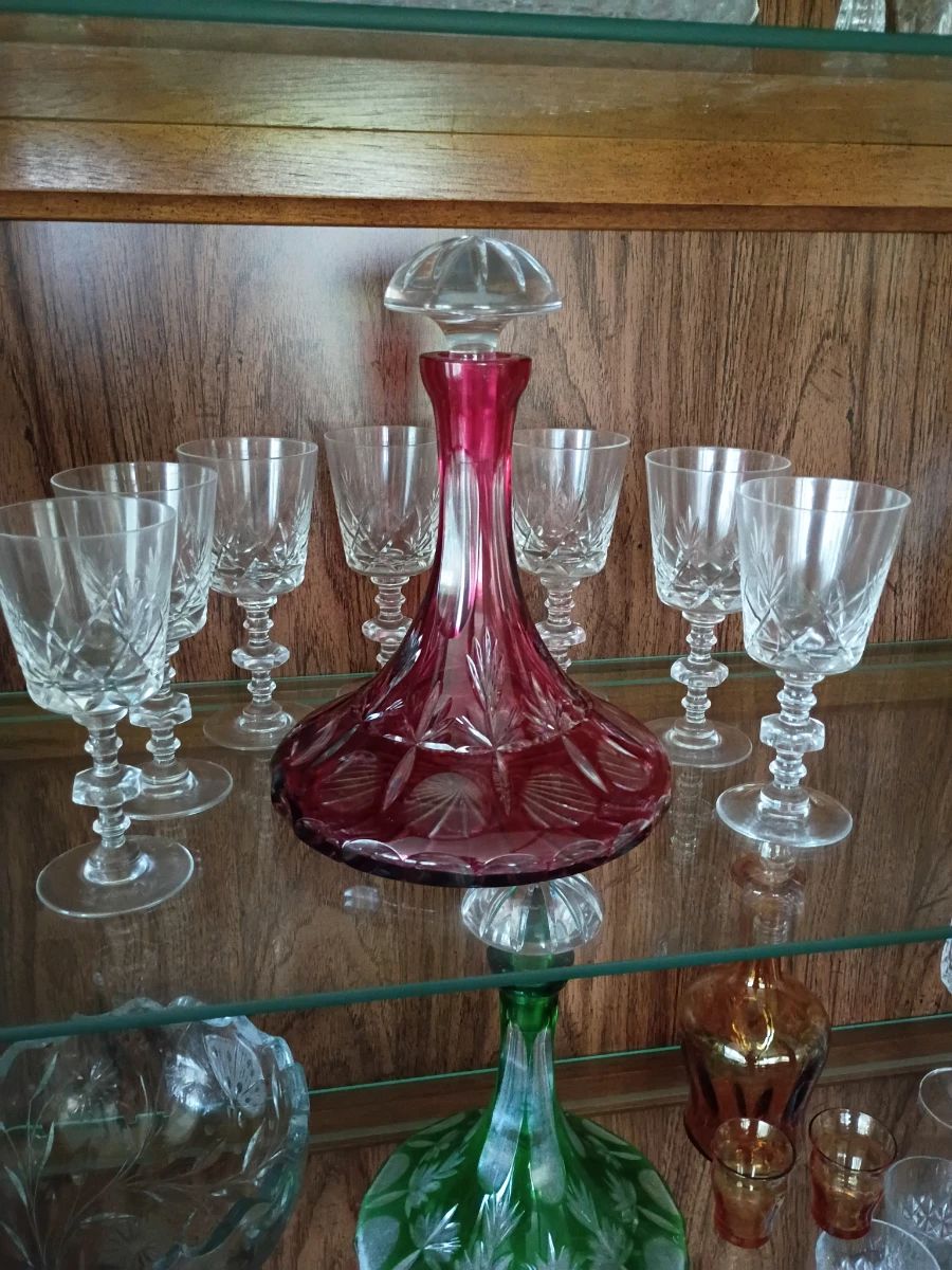Crystal decanter and stemware 