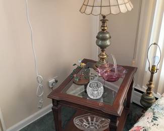 Pair of end tables , pair table lamps 