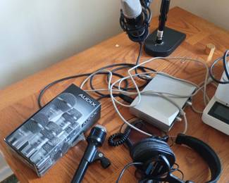 Microphones , ear phones
