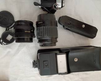 Extra lens , flash and rewinder Canon