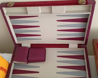 Backgammon set/game
