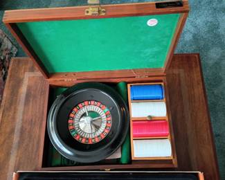 Portable roulette game