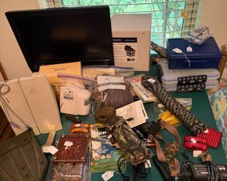 Miscellaneous hunting gear