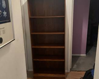 Wooden, 5 shelf book shelf