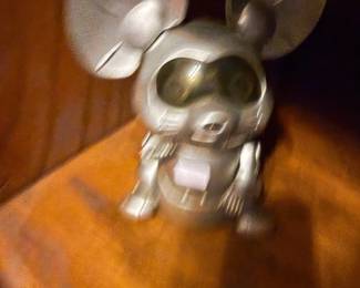 Vintage Tenno silver robotic electric mouse