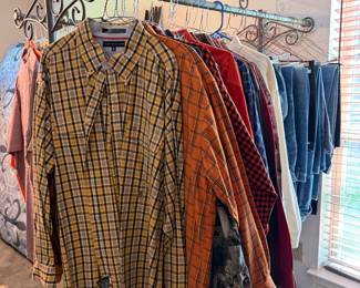 Men's long sleeve button down shirts