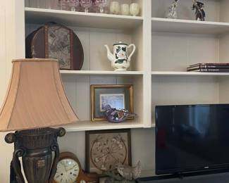 Wildflower Lane Estate Sale in Bay City lot of vintage collectables