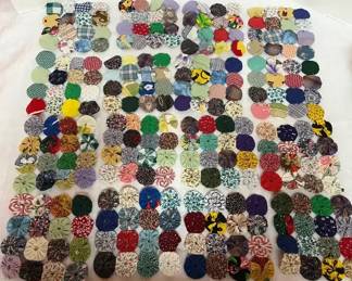 Handmade Yoyo Quilt Fabric
