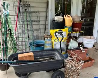 Gardening Accessories and Tools
