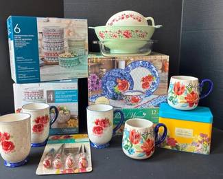 Pioneer Woman Kitchen Essentials