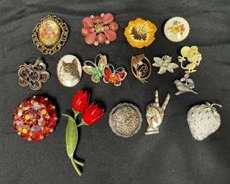 Unique Vintage Brooches  Pins