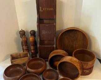 Wooden Dining Room Decor