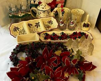 Christmas Kitchen  Dining Decor