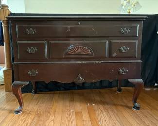 Lane LowBoy Chest