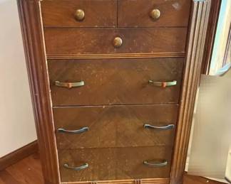 Vintage Art Deco Dresser