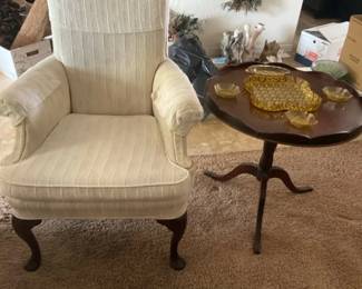 Table Chair And Decor