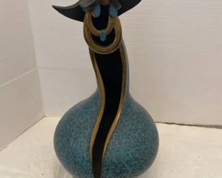 Maiden In Waiting Sculpture