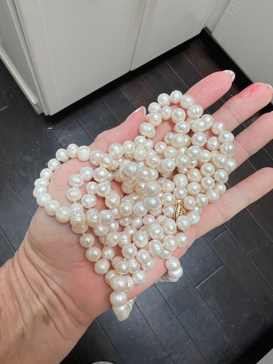 Gorgeous long strand of pearls