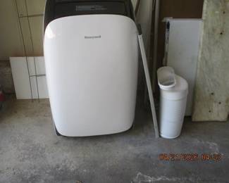 HONEYWELL PORTABLE AIR CONDITION/HEATER COMBO