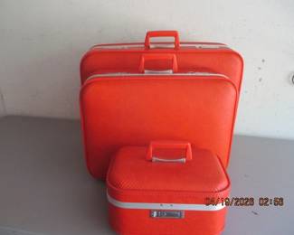 3 PIECE VTG MC 70S LUGGAGE