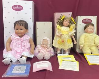 Vtg The AshtonDrake Galleries Dolls