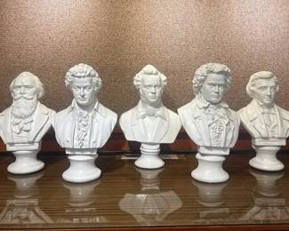 02 Busts Of The Best Composers