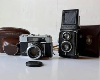 008-JM: From Tokyo to Braunschweig: A Vintage Camera Duo