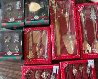 Vintage Wallace silversmiths Christmas utensil silverware 