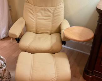Light sand color Ekornes stressless chair and ottoman with attached rotating tray