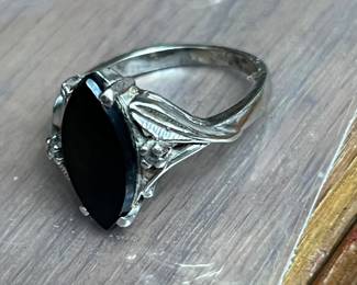 Also 10k white gold