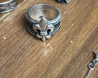 Really nicely made Sterling silver ring