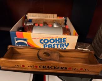 Wood Crackers Tray Mirro Cookie Pastry Press Set Aluminum Cookie Cutters Vintage Baking Supplies Kitchen Collectible Estate Lot