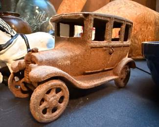 Antique Cast Iron Toy Car Sedan 1920s Vintage Metal Vehicle Collectible